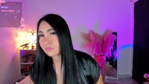 Snapshot of sarah_bali chatting on February 19, 2025, 8:10 pm Sarah Valkiria  IG  Sar lanister online show from February 19, 2025, 8:10 pm