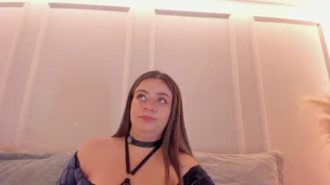 Snapshot of sarah_bonneth chatting on July 13, 2026, 12:41 pm Sarah Bonneth online show from July 13, 2026, 12:41 pm
