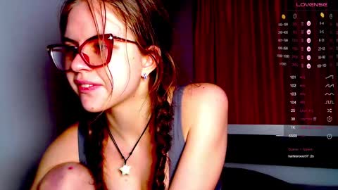 Sarah online show from February 21, 2025, 1:11 pm