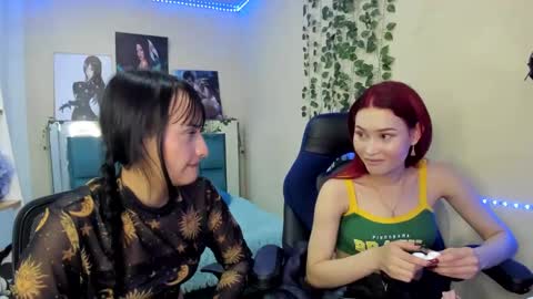 Snapshot of sarah_ramirez777 chatting on February 12, 2025, 8:40 pm Sarah Ramirez online show from February 12, 2025, 8:40 pm