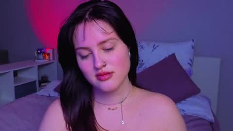 Sarah online show from May 15, 2026, 10:50 pm