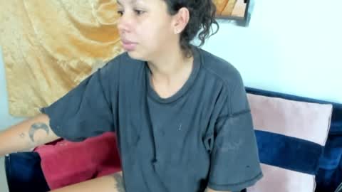 Snapshot of sarah_sweett chatting on June 29, 2026, 12:27 pm Sarah online show from June 29, 2026, 12:27 pm