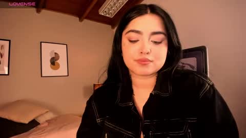   online show from December 15, 2024, 1:02 am