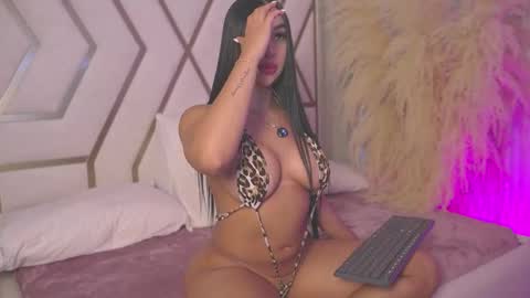 Sarah online show from March 27, 2026, 12:27 pm