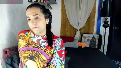 Snapshot of sarahjey chatting on February 19, 2026, 4:41 am SARAHJEY online show from February 19, 2026, 4:41 am