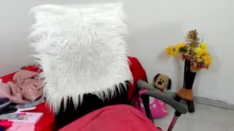 Snapshot of sarahlovexxv chatting on April 13, 2026, 9:53 pm Sarah online show from April 13, 2026, 9:53 pm