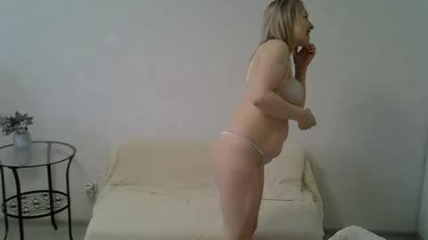 Snapshot of sarahphelps chatting on May 12, 2026, 1:52 pm sarahphelps online show from May 12, 2026, 1:52 pm