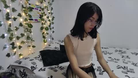 Sarah  online show from January 11, 2026, 3:50 pm