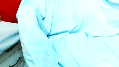 Sara Sofia online show from March 6, 2026, 8:27 pm