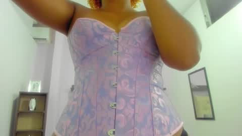 Snapshot of saray_sexy_love chatting on February 26, 2026, 11:20 am saray_sexy_love online show from February 26, 2026, 11:20 am