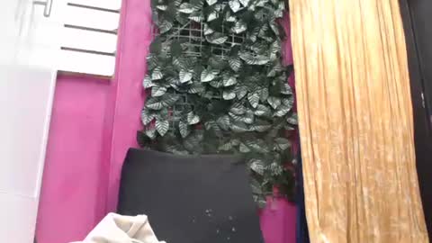 mery online show from March 12, 2025, 11:01 pm