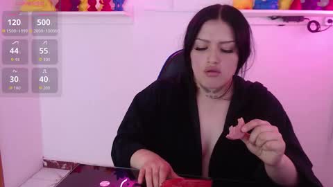 Sari  online show from February 20, 2026, 9:48 pm