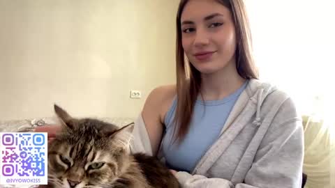 Snapshot of sarigerla chatting on April 28, 2026, 12:43 pm sarigerla online show from April 28, 2026, 12:43 pm