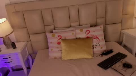 Snapshot of sarit_ chatting on June 8, 2026, 7:58 pm sarit_ online show from June 8, 2026, 7:58 pm