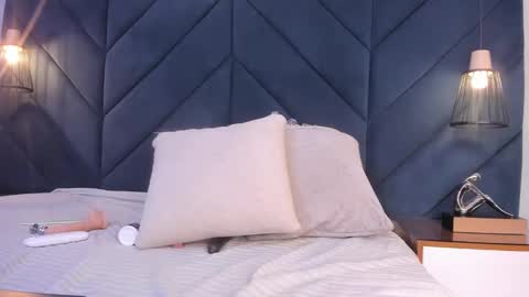 Sara  online show from January 4, 2025, 9:32 am