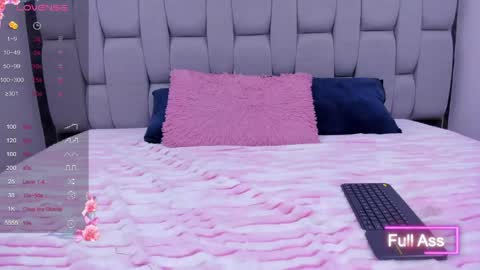 Snapshot of sarita_hornny chatting on May 26, 2026, 7:04 am Sarita online show from May 26, 2026, 7:04 am