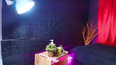 Snapshot of sarita_moller chatting on December 29, 2024, 6:35 am Sarita Moller online show from December 29, 2024, 6:35 am