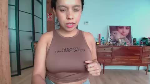 Snapshot of sarita_slovan chatting on October 20, 2025, 2:06 pm sarita_slovan online show from October 20, 2025, 2:06 pm
