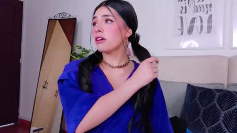 Sara online show from December 17, 2025, 9:54 pm