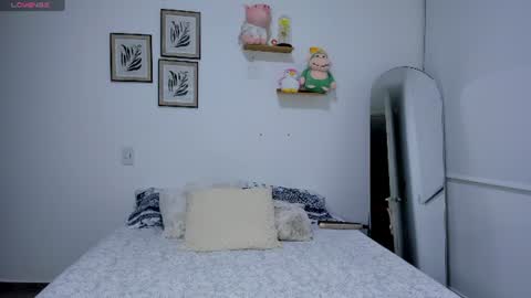 Snapshot of saritadolly_ chatting on July 23, 2026, 3:48 am Sara Cute online show from July 23, 2026, 3:48 am