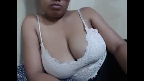 saronette online show from March 10, 2025, 9:32 am