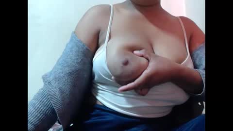 saronette online show from October 15, 2025, 5:29 am