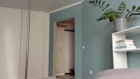 Snapshot of sasha_bell_ chatting on February 15, 2025, 5:51 am Sasha online show from February 15, 2025, 5:51 am