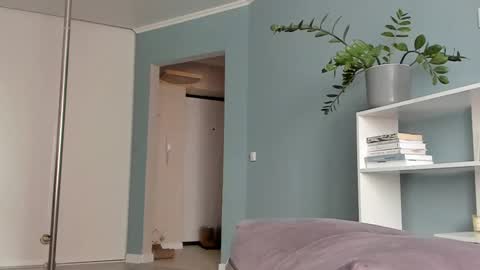 Snapshot of sasha_bell_ chatting on February 25, 2025, 9:53 am Sasha online show from February 25, 2025, 9:53 am