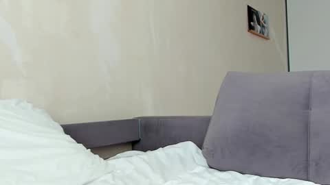 Snapshot of sasha_bell_ chatting on September 30, 2025, 5:12 am Sasha online show from September 30, 2025, 5:12 am