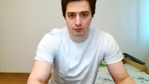 sasha_calvin online show from February 13, 2026, 9:38 am