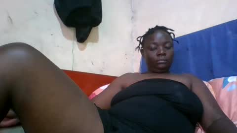Snapshot of sasha_cute4 chatting on July 4, 2026, 8:20 am sasha_cute4 online show from July 4, 2026, 8:20 am