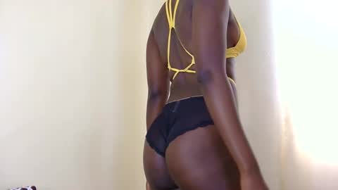 Snapshot of sasha_novah chatting on May 29, 2026, 11:41 am Sasha online show from May 29, 2026, 11:41 am