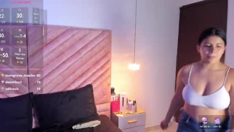 Snapshot of sasha_roldann chatting on April 28, 2026, 2:27 am Sasha online show from April 28, 2026, 2:27 am
