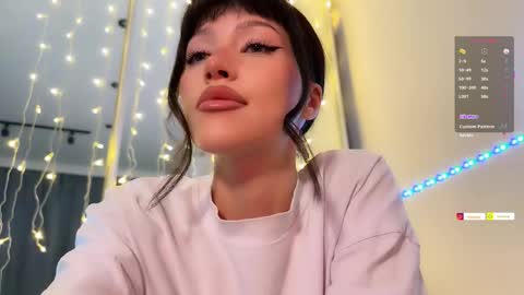 Hi everyone my name is Sasha   online show from January 13, 2026, 9:42 pm