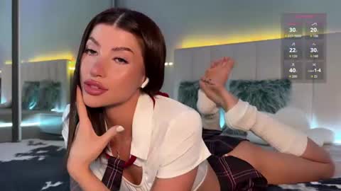 Snapshot of sasha_suprapro chatting on July 14, 2026, 8:25 pm Hi everyone my name is Sasha online show from July 14, 2026, 8:25 pm