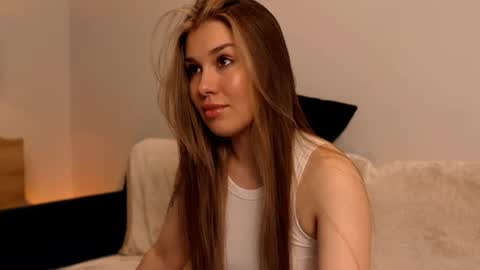 Snapshot of sashabonfire chatting on June 25, 2026, 5:28 pm Sasha online show from June 25, 2026, 5:28 pm