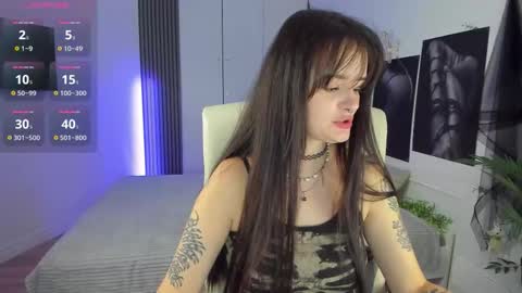 Sasha  online show from October 18, 2025, 1:45 pm