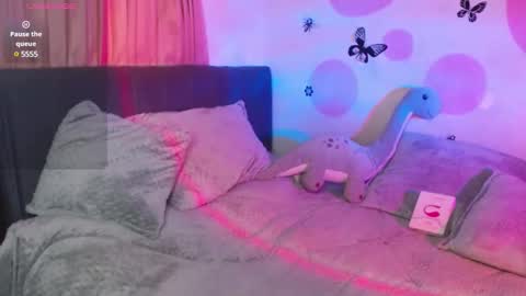 Snapshot of sashaweb chatting on February 22, 2025, 2:17 am Sasha Independent model online show from February 22, 2025, 2:17 am