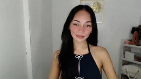 Sashi online show from March 1, 2026, 8:44 pm