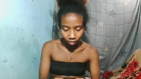 sasivia08 online show from May 28, 2026, 9:12 pm