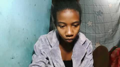 sasivia08 online show from May 30, 2026, 4:42 am