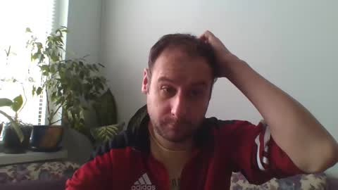 Snapshot of sasko877 chatting on February 2, 2026, 10:25 am sasko877 online show from February 2, 2026, 10:25 am