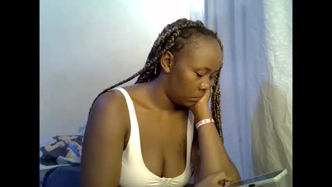 sassy_bella online show from December 18, 2025, 6:19 am