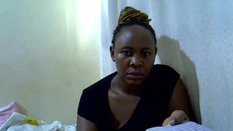 Snapshot of sassy_bella chatting on July 13, 2026, 7:44 am sassy_bella online show from July 13, 2026, 7:44 am