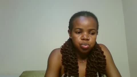 Snapshot of sassybrown26 chatting on November 20, 2025, 9:20 am sassy online show from November 20, 2025, 9:20 am