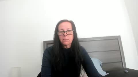 Snapshot of sassypeachgoddess chatting on November 9, 2025, 2:04 pm sassypeachgoddess online show from November 9, 2025, 2:04 pm