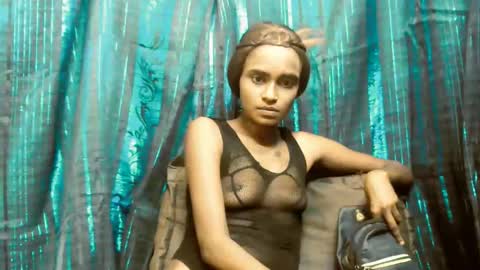 Snapshot of sassyxindian chatting on April 10, 2026, 6:51 am sassyxindian online show from April 10, 2026, 6:51 am
