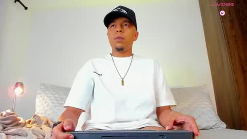 Snapshot of satanas_333 chatting on July 2, 2026, 5:35 am online show from July 2, 2026, 5:35 am