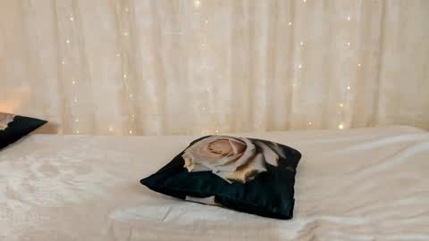 Snapshot of satimilf_ chatting on April 21, 2026, 2:51 am Sati online show from April 21, 2026, 2:51 am