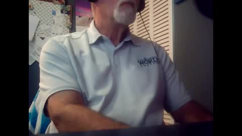 satyr64 online show from December 17, 2025, 6:36 pm